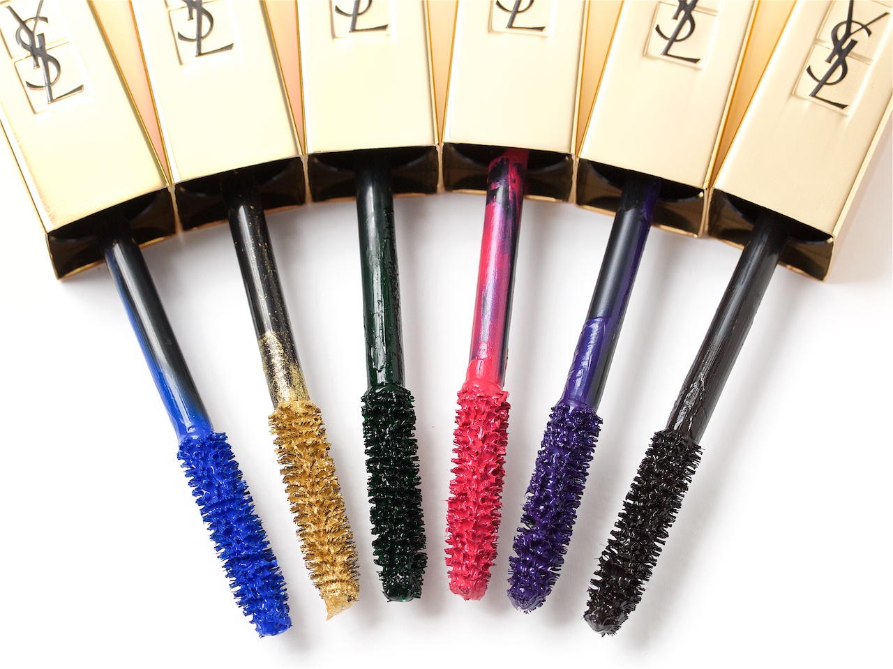 Цветные туши. YSL Mascara Vinyl Couture. Yves Saint Laurent тушь для ресниц Vinyl Couture. Тушь YSL цветная. Тушь Ив сен Лоран с блестками.