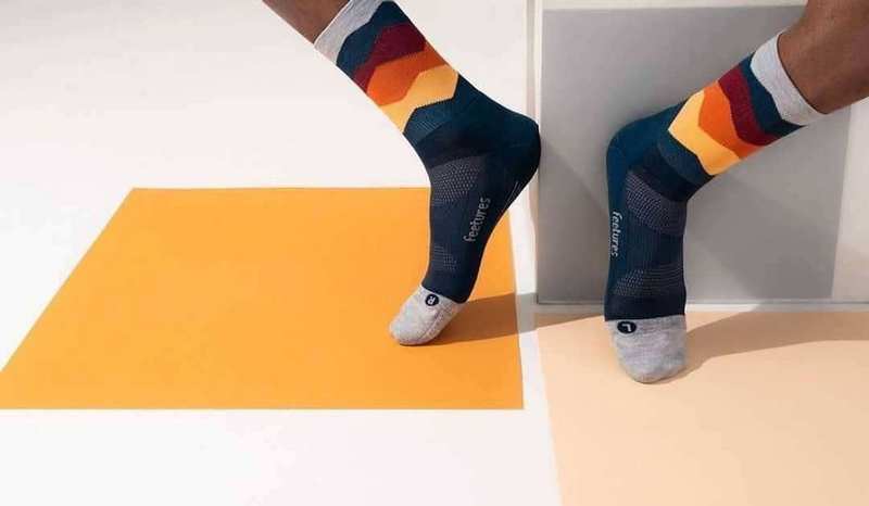 Как носить босоножки с носками? правила, образы, рекомендации | glamiss