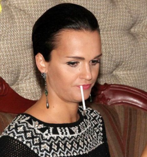 Курящие женщины знаменитости россии фото