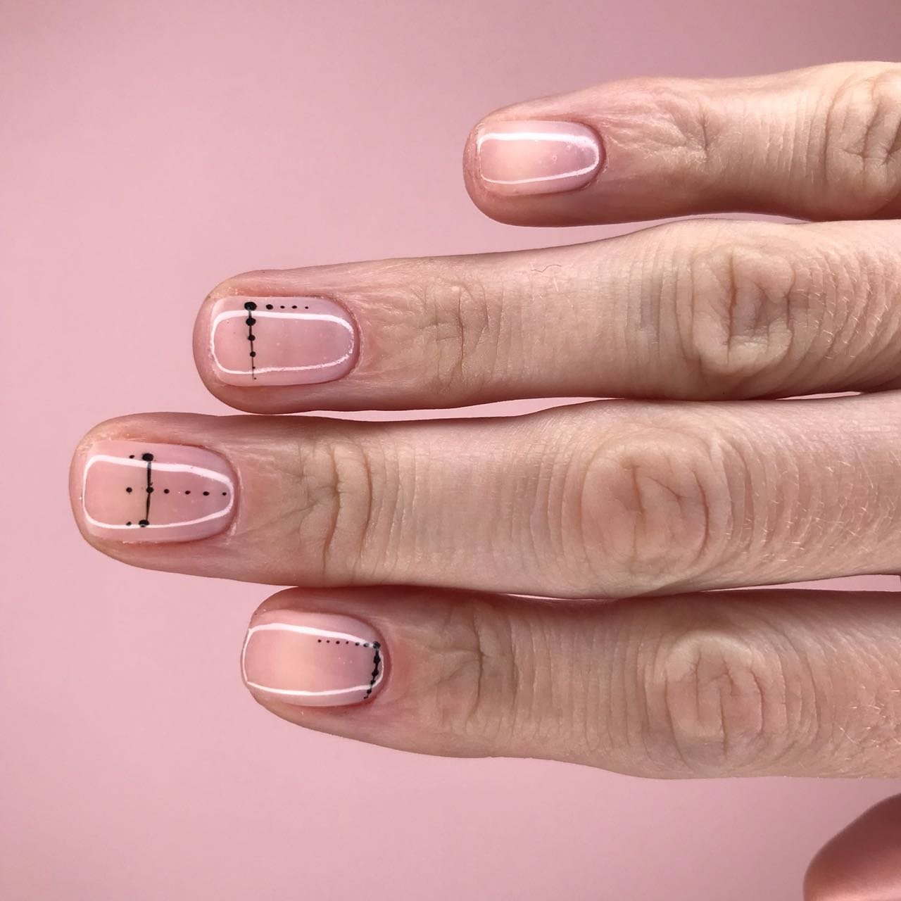 Дизайн ногтей зрительно удлиняющий ногти фото