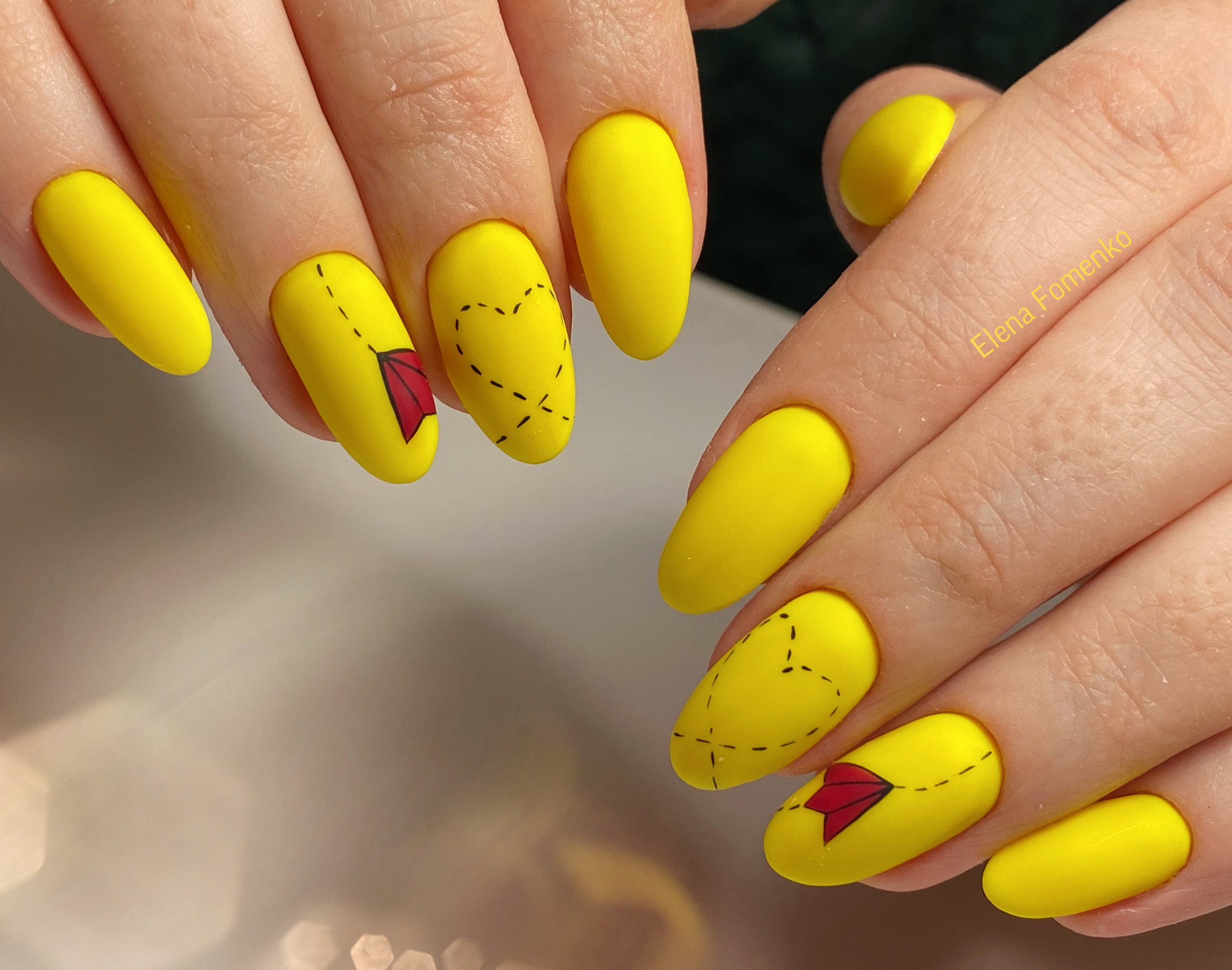 Желтый маникюр - модные идеи дизайна для ваших ногтей - zachiska